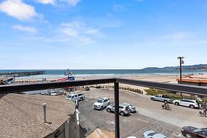 Beach House Inn & Suites