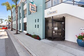 Beach House Inn & Suites