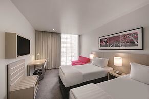 Travelodge Hotel Melbourne Docklands