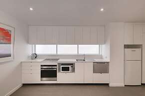 Travelodge Hotel Melbourne Docklands