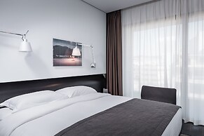 The Met Hotel, a member of Design Hotels