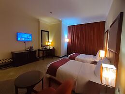 Grand Regal Hotel