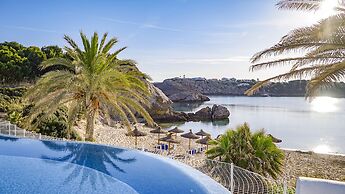 White Sands Beach Club