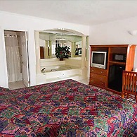 West Coast Inn - Near Gem Theatre