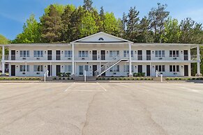 Bay Inn of Petoskey
