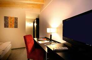 Banyan Hotel