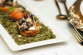 Holiday Inn Abu Dhabi by IHG