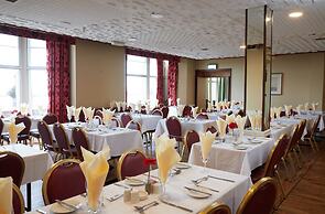 The Palm Court Hotel
