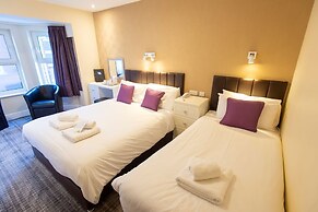 The Palm Court Hotel