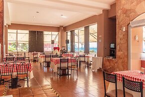 Puerto Nuevo Baja Hotel & Villas