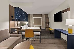 Comfort Suites Columbus East Broad