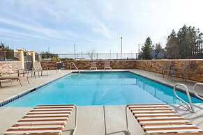 University Hotel - Davis Area by IHG