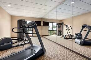 University Hotel - Davis Area by IHG