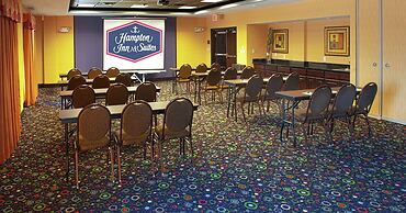 Hampton Inn & Suites Dallas/Lewisville-Vista Ridge Mall, TX