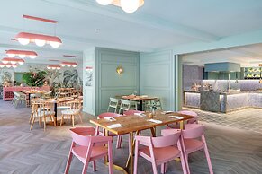 PARKROYAL on Beach Road, Singapore