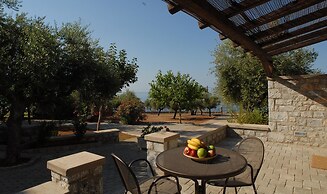 Melitsina Village Hotel