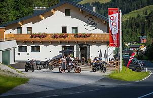 Hotel-Restaurant Bike&Snow Lederer