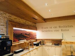 Hotel-Restaurant Bike&Snow Lederer