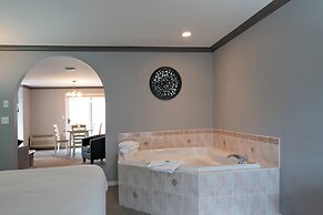 Tiki Shores Inn & Suites