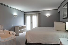 Tiki Shores Inn & Suites