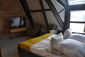 Great Polonia The Granary La Suite Hotel