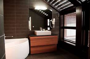 Great Polonia The Granary La Suite Hotel