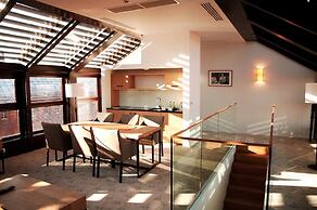 Great Polonia The Granary La Suite Hotel