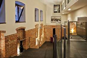 Great Polonia The Granary La Suite Hotel