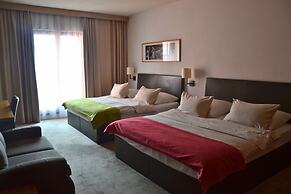 Great Polonia The Granary La Suite Hotel