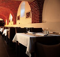 Great Polonia The Granary La Suite Hotel
