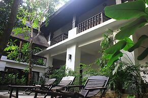 Rainforest Chiangmai Hotel