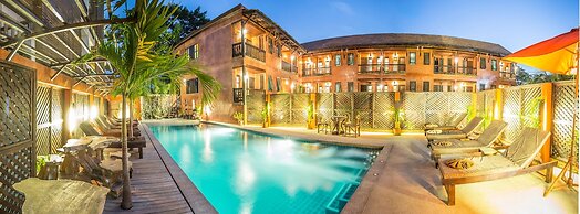 Rainforest Chiangmai Hotel