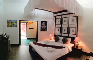 Rainforest Chiangmai Hotel