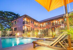 Rainforest Chiangmai Hotel