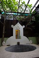 Rainforest Chiangmai Hotel