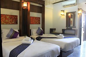 Rainforest Chiangmai Hotel