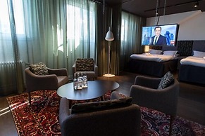 Hotel Flora