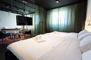 Hotel Flora