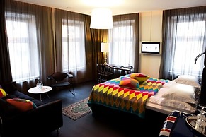 Hotel Flora