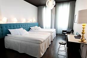 Hotel Flora