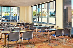 Aloft Milwaukee Downtown