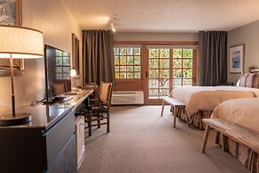 The Lodge at Riverside