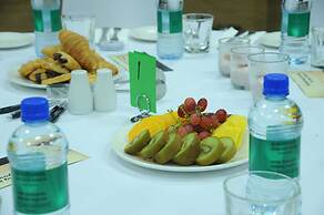 Quality Hotel Lincoln Green