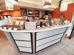 Quality Hotel Lincoln Green