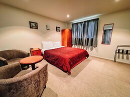 Bealey Avenue Motel
