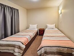 Bealey Avenue Motel