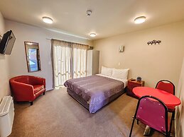 Bealey Avenue Motel
