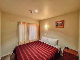 Bealey Avenue Motel