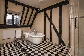 Marlborough Arms Hotel