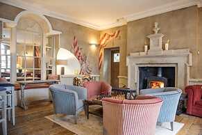Marlborough Arms Hotel